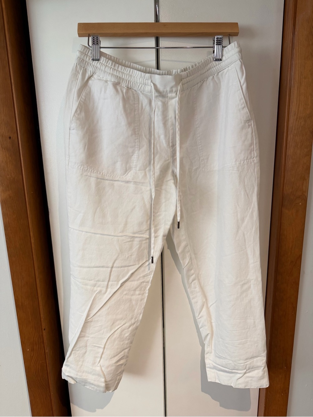 Women’s Banana Republic Pull On Linen Blend Pants - Size Small